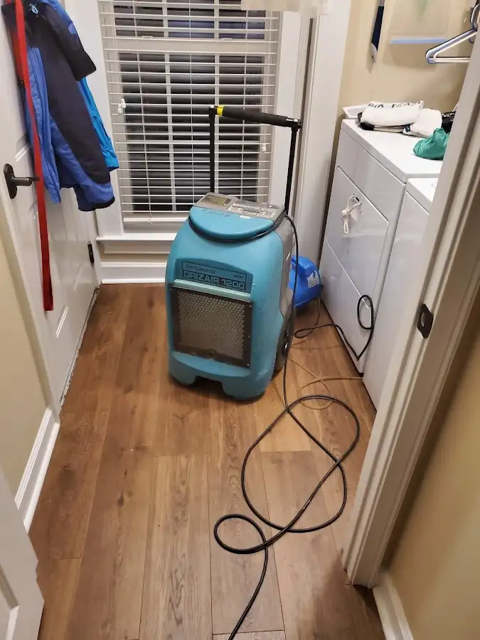 Commercial dehumidifier deployed for Crawl Space Restoration in Pooler